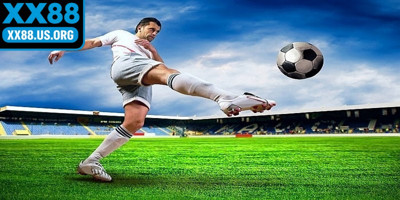 Kèo giao bóng trước là loại cược được nhiều người chơi ưa chuộng